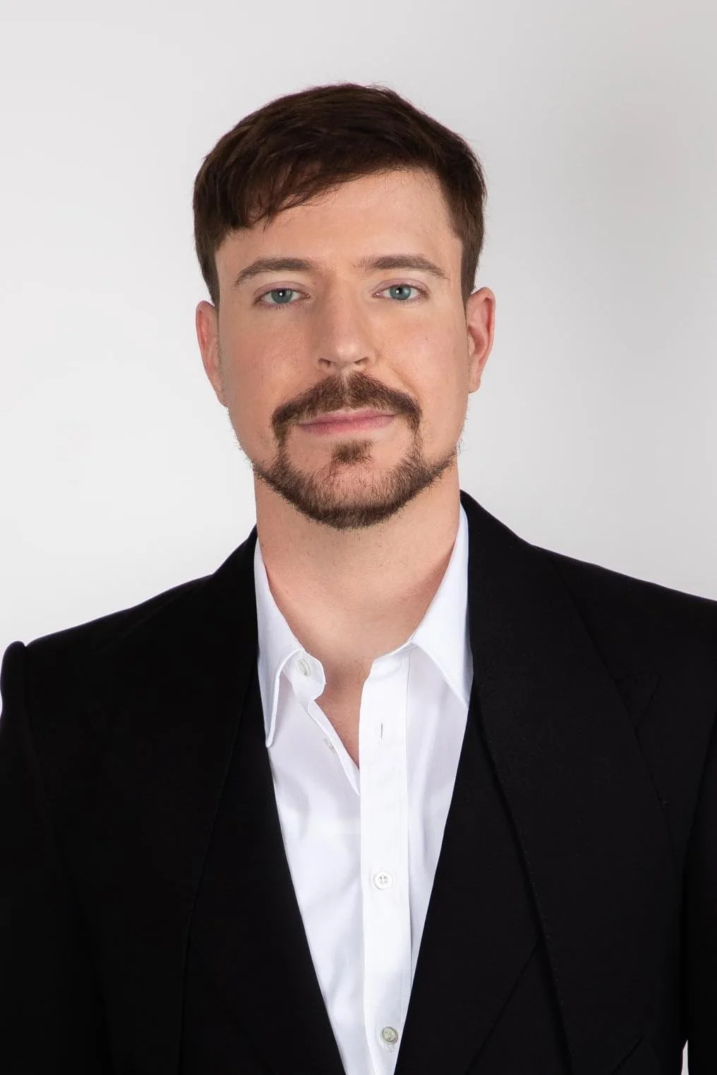 تصویر MrBeast