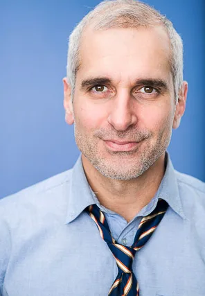 تصویر Turhan Troy Caylak