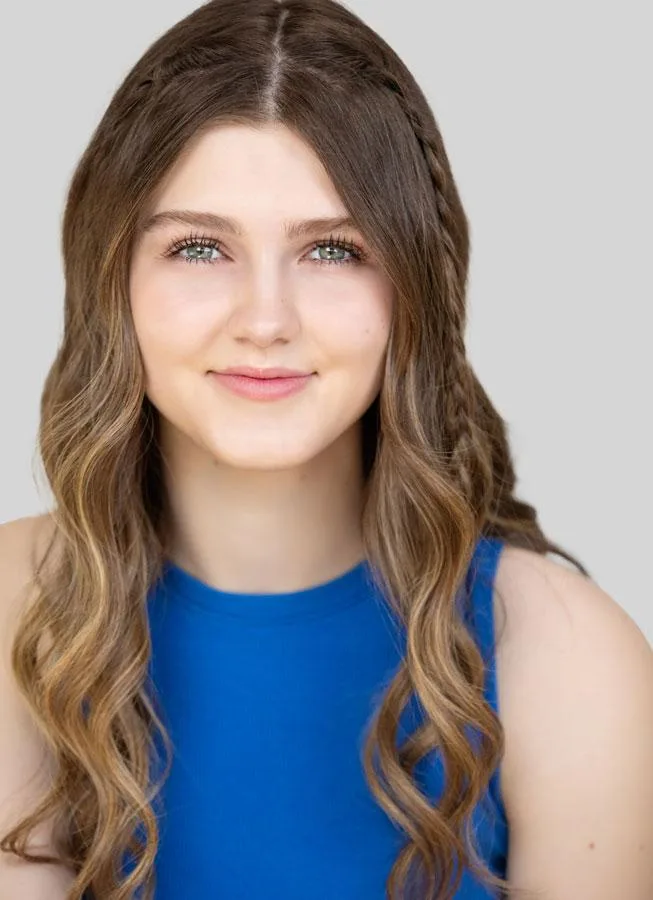 تصویر Maya Perkins
