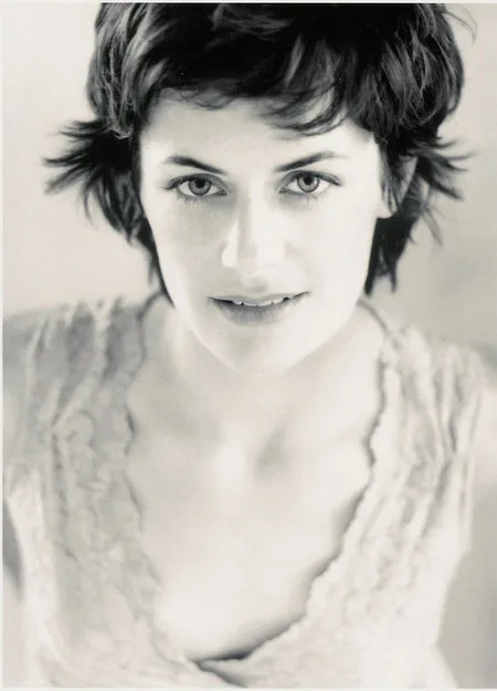 تصویر Sarah Clarke