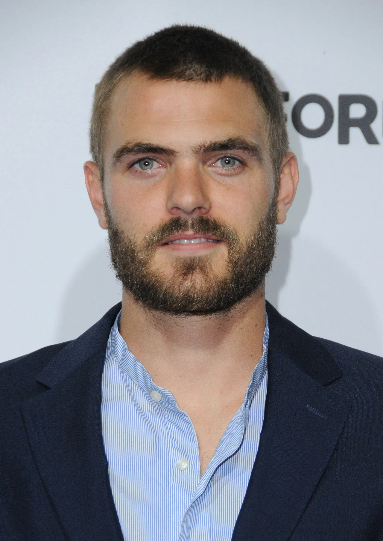 تصویر Alex Roe