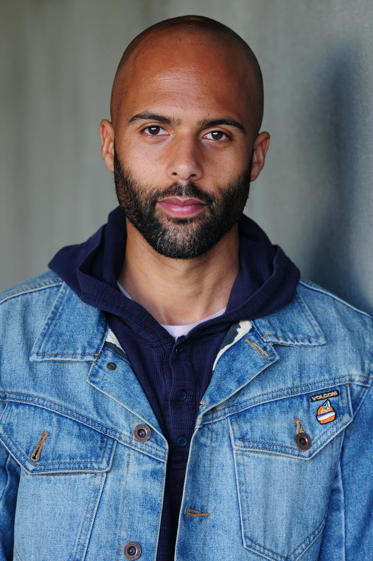 تصویر Aaron Royce Jones
