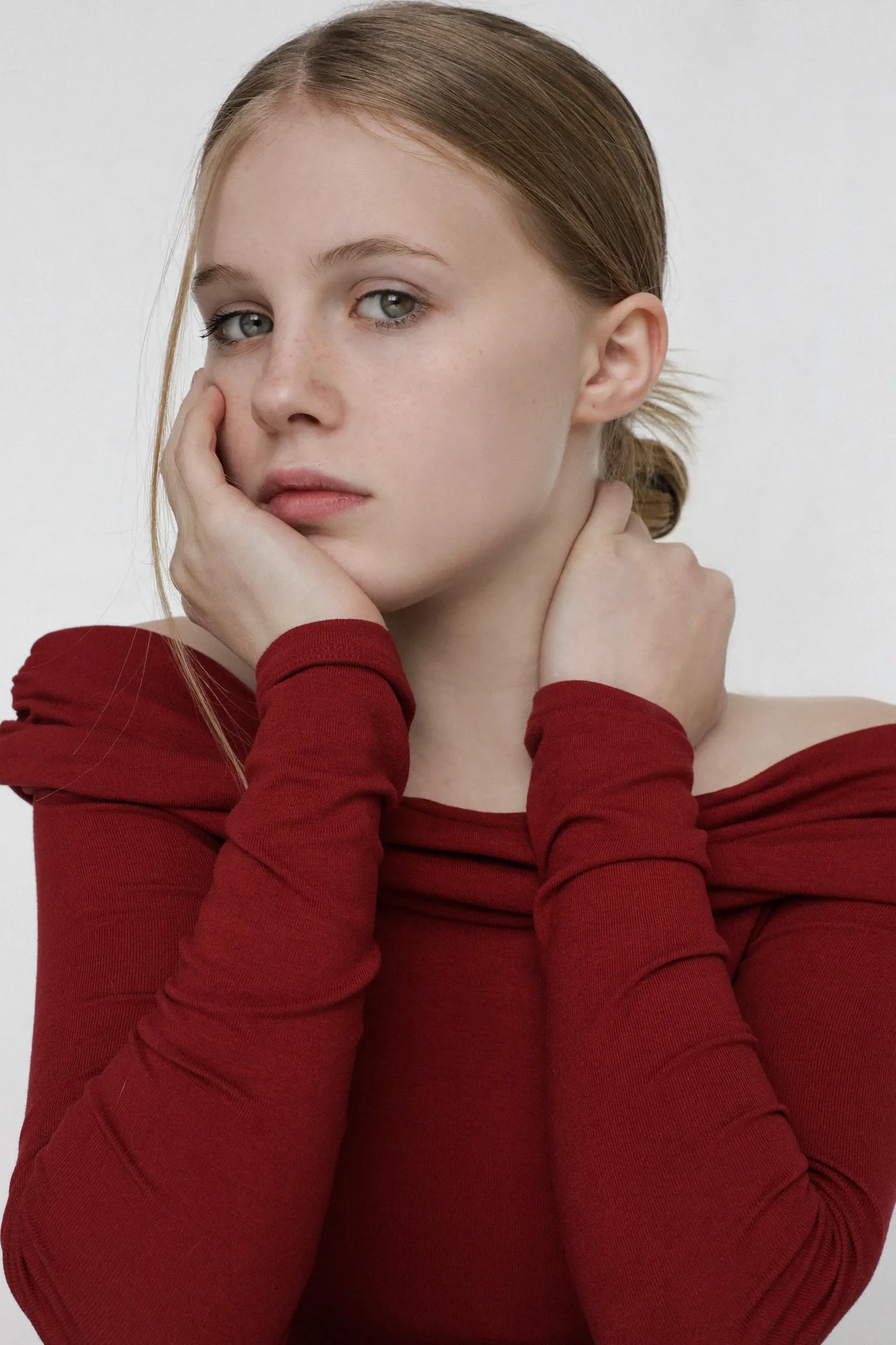 تصویر Alyla Browne