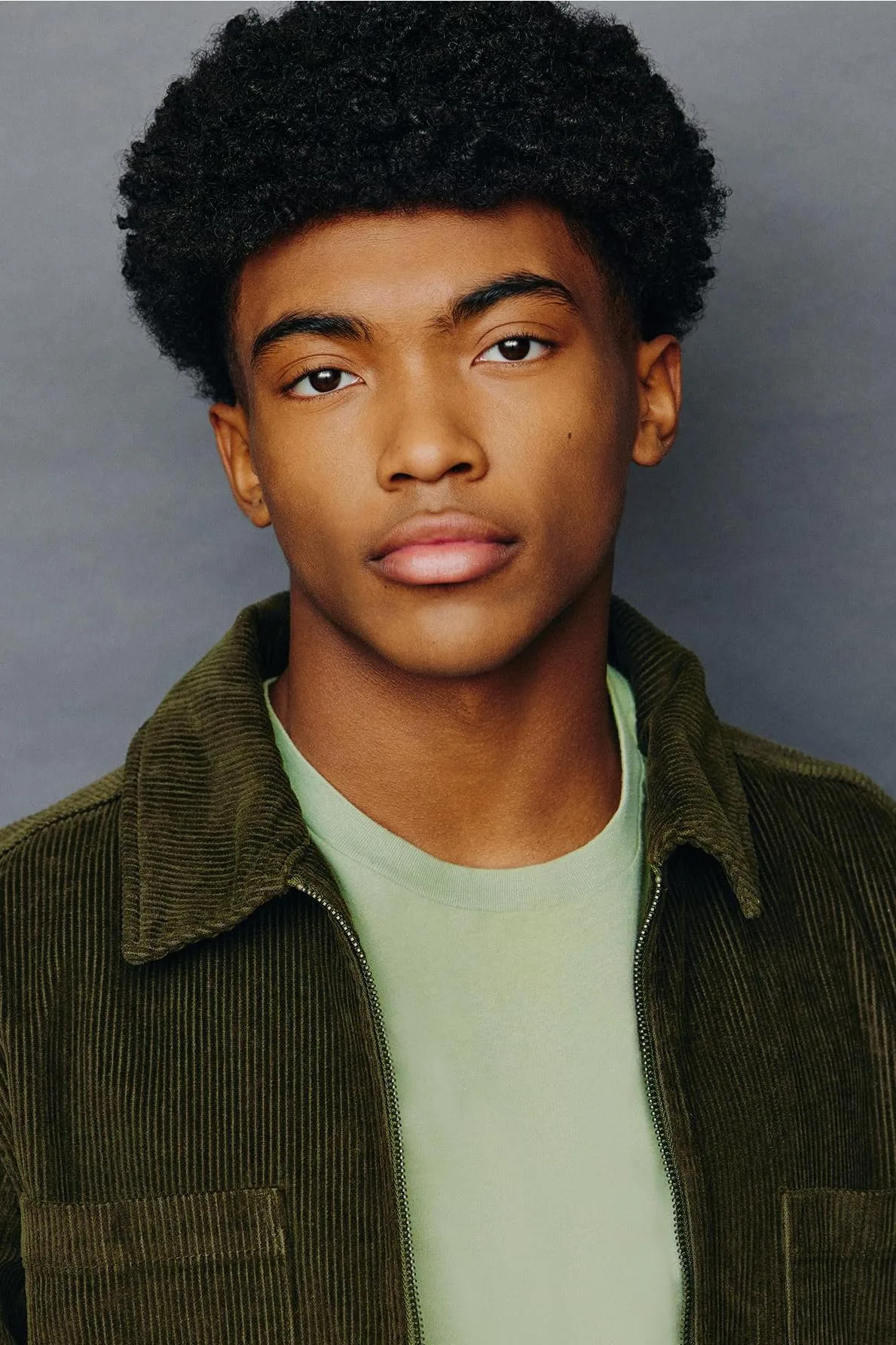 تصویر RJ Lewis