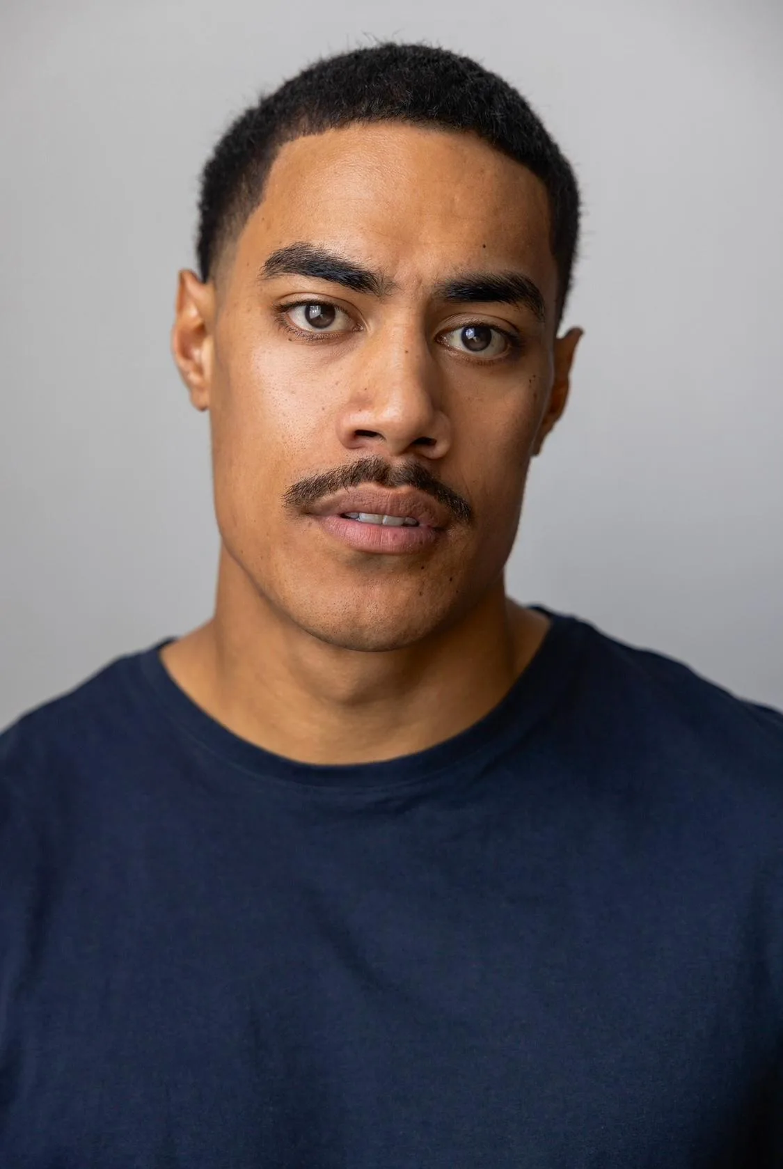 تصویر Dimitrius Schuster-Koloamatangi