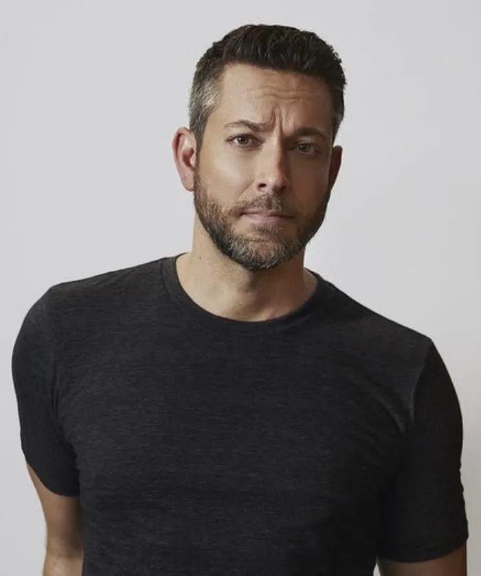 تصویر Zachary Levi