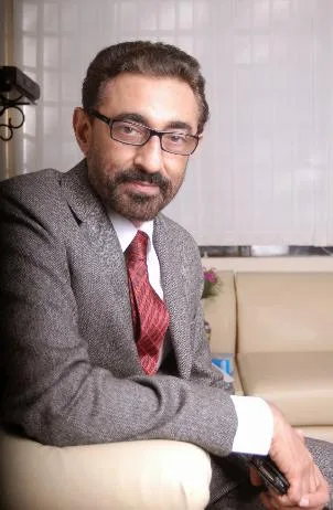 تصویر Sunit Tandon