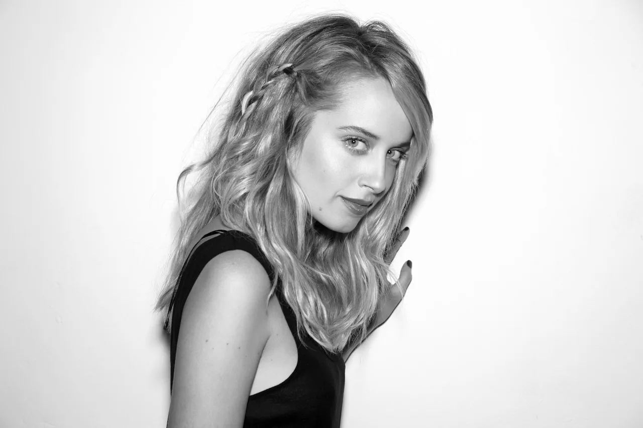 تصویر Megan Park