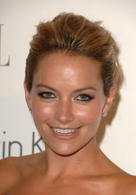 تصویر Becki Newton