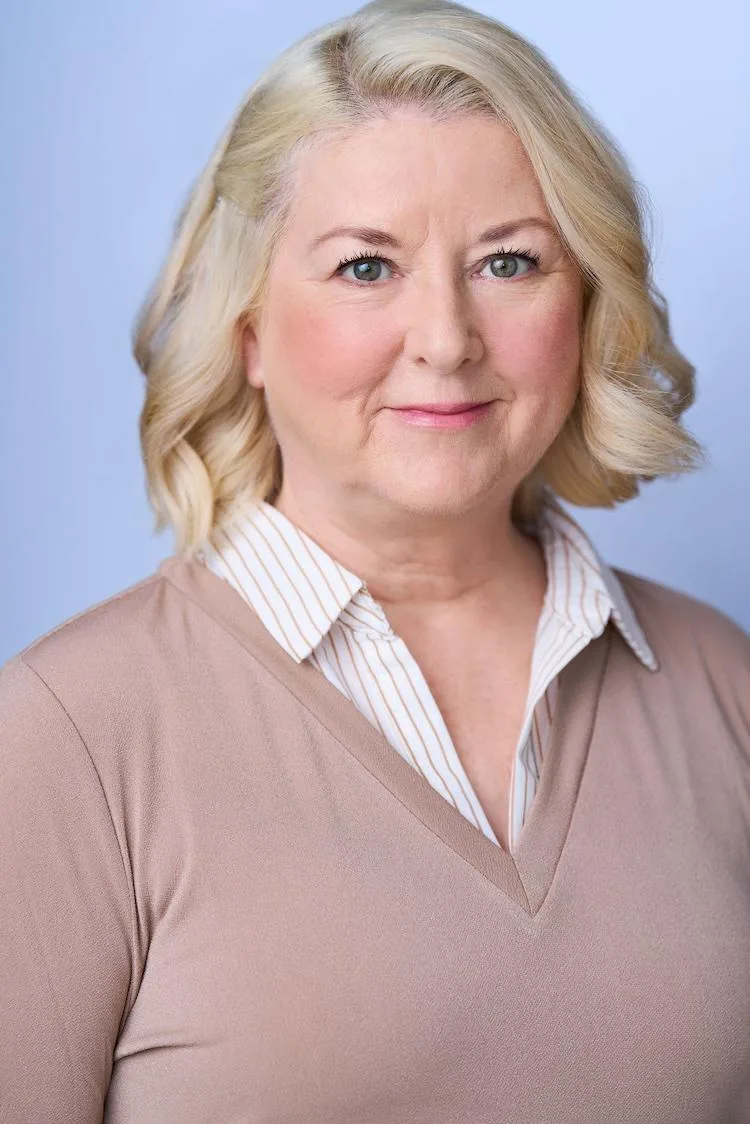 تصویر Ramona Floyd