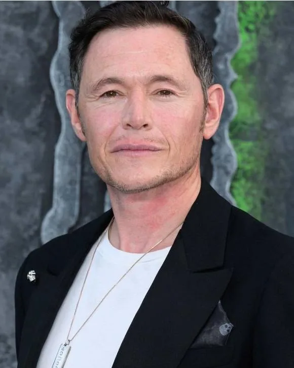 تصویر Burn Gorman