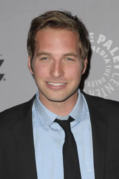 تصویر Ryan Hansen