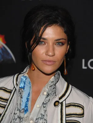 تصویر Jessica Szohr
