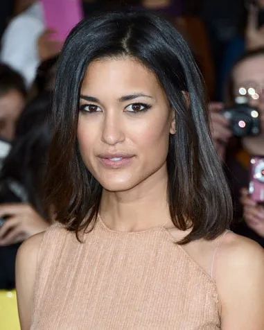 تصویر Julia Jones
