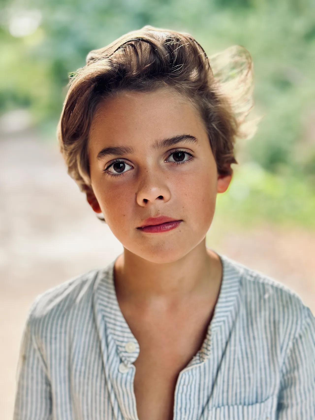 تصویر Phoenix Laroche