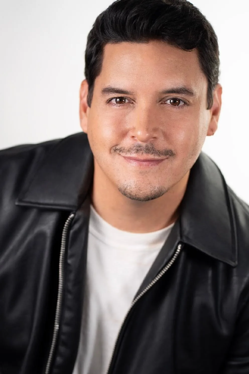 تصویر Esteban Alejandro