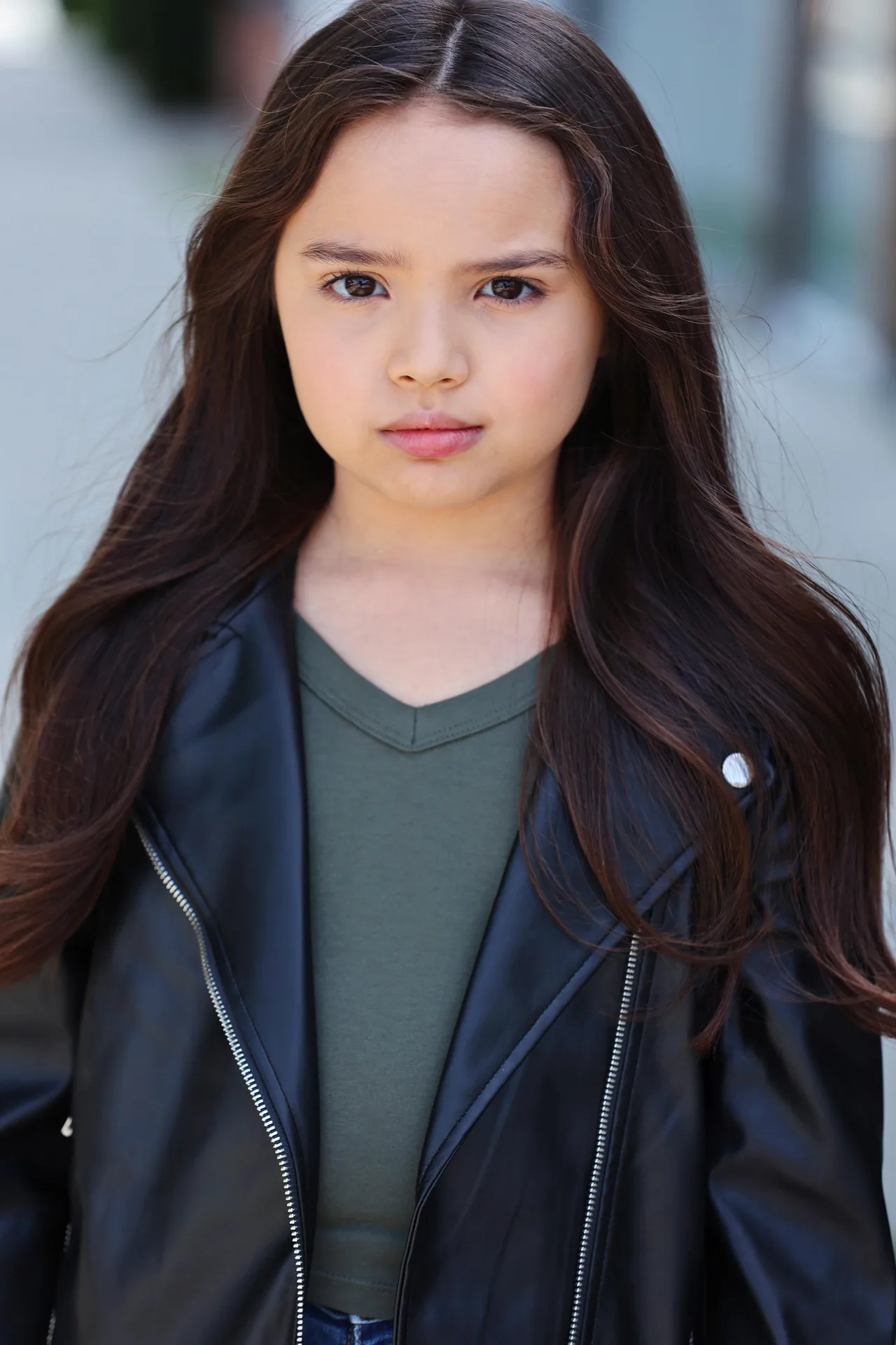 تصویر Isabel Joy Wolk