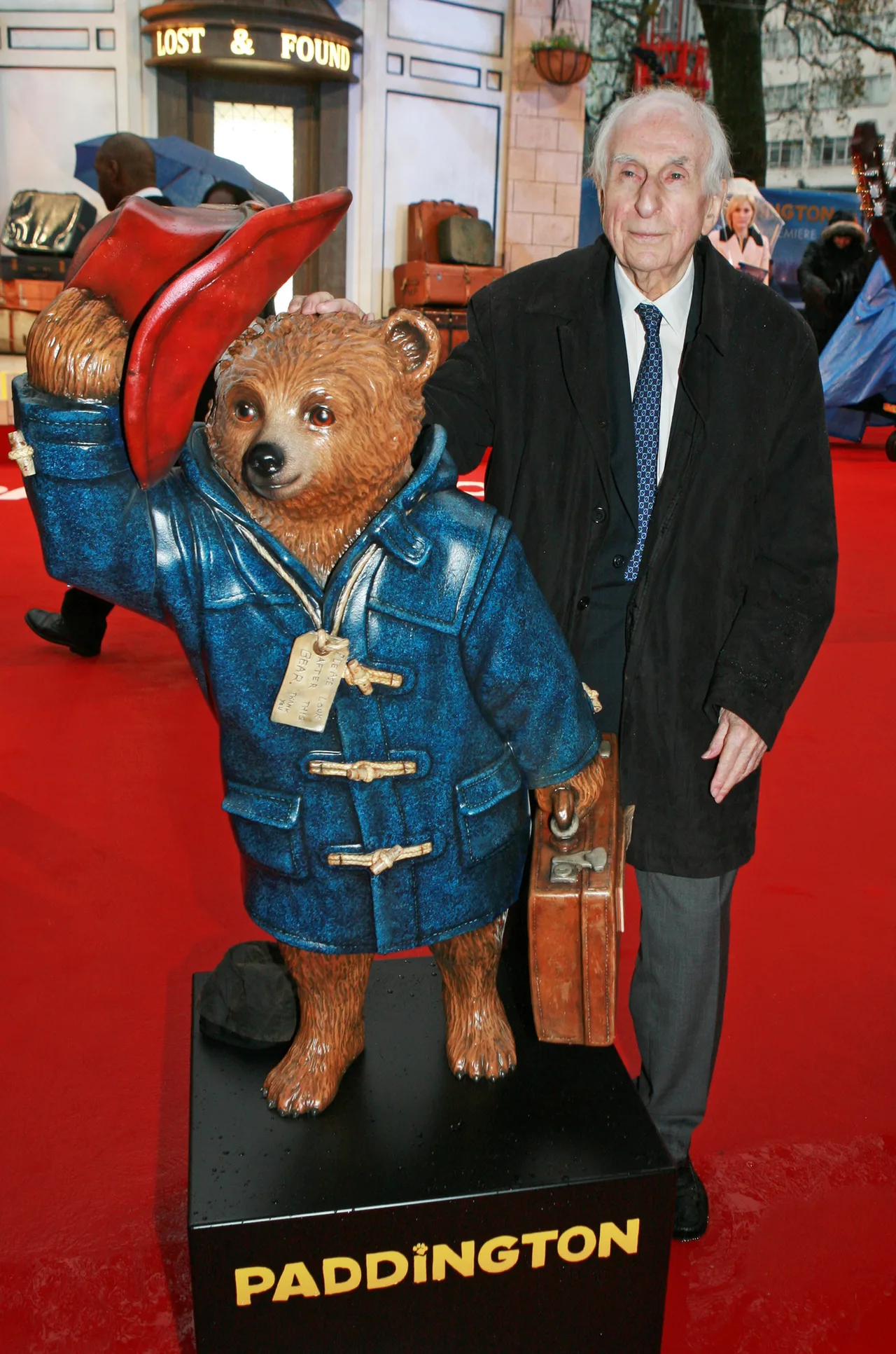تصویر Michael Bond