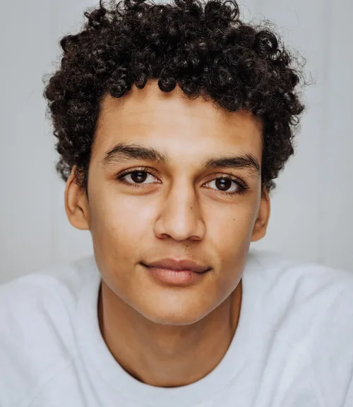 تصویر Evan Ellison