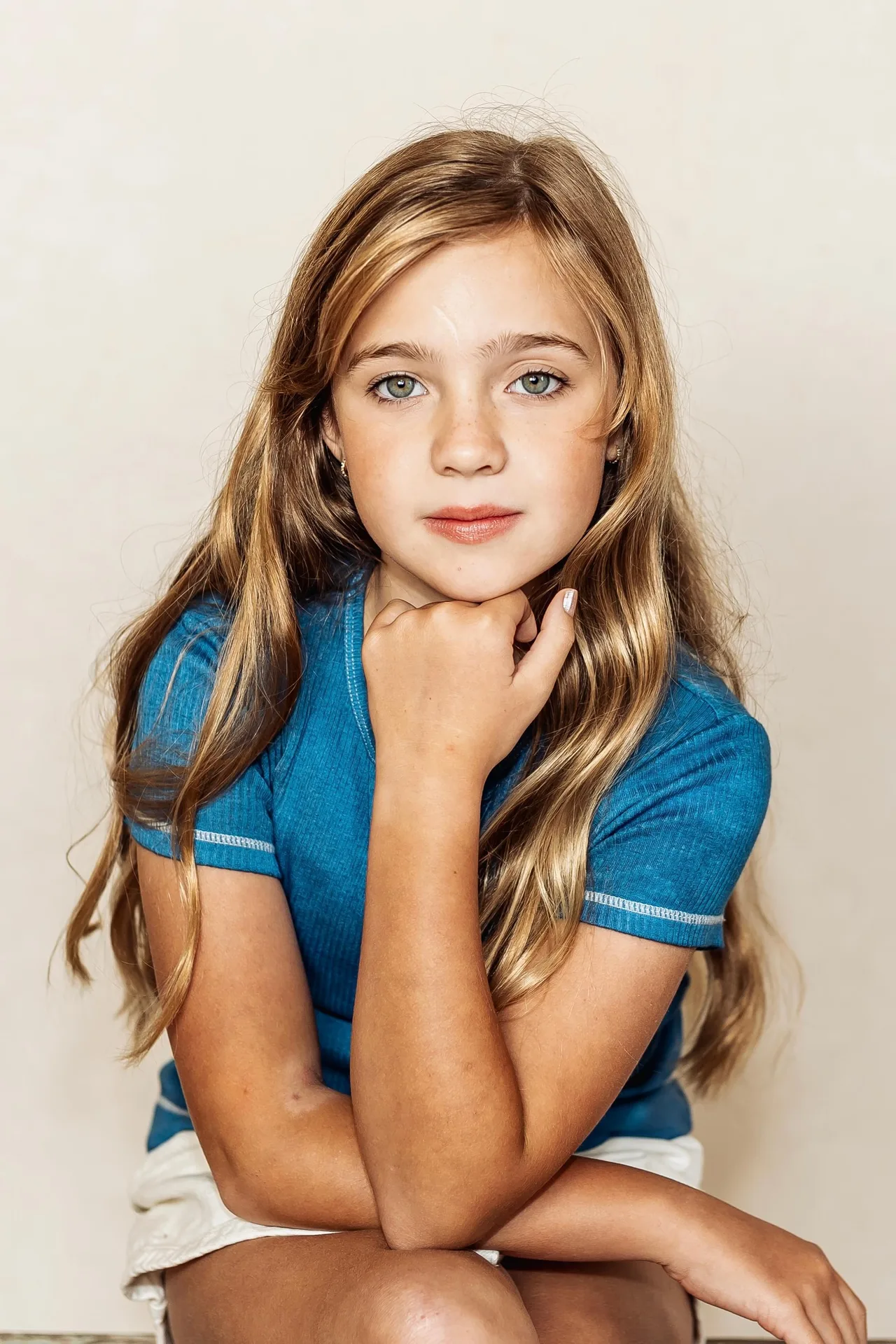 تصویر Coco White