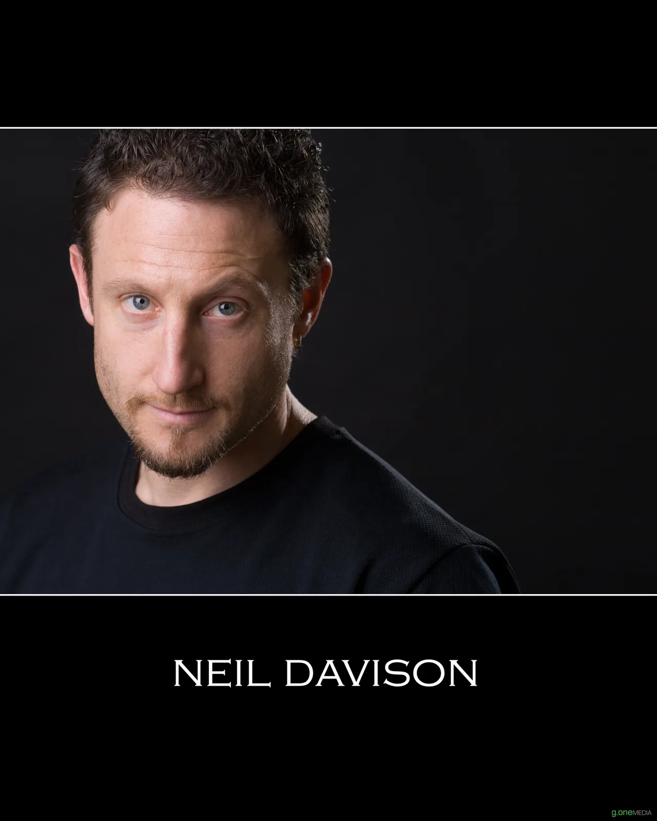تصویر Neil Davison