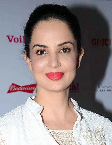 تصویر Rukhsar Rehman