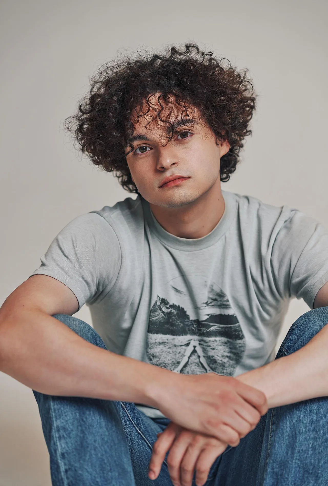 تصویر Max Burkholder