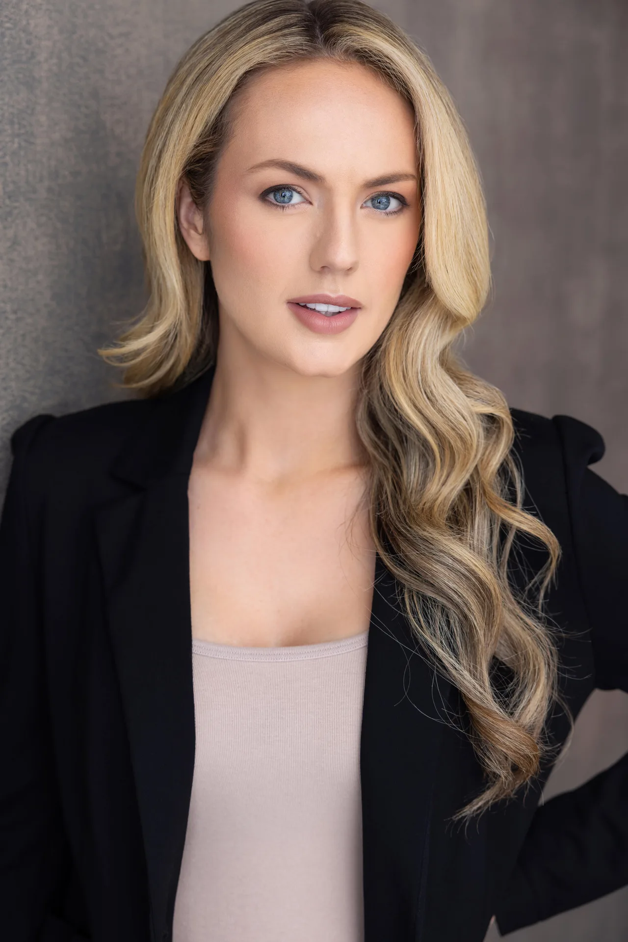 تصویر Haley Dillon
