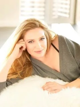تصویر Anna Torv