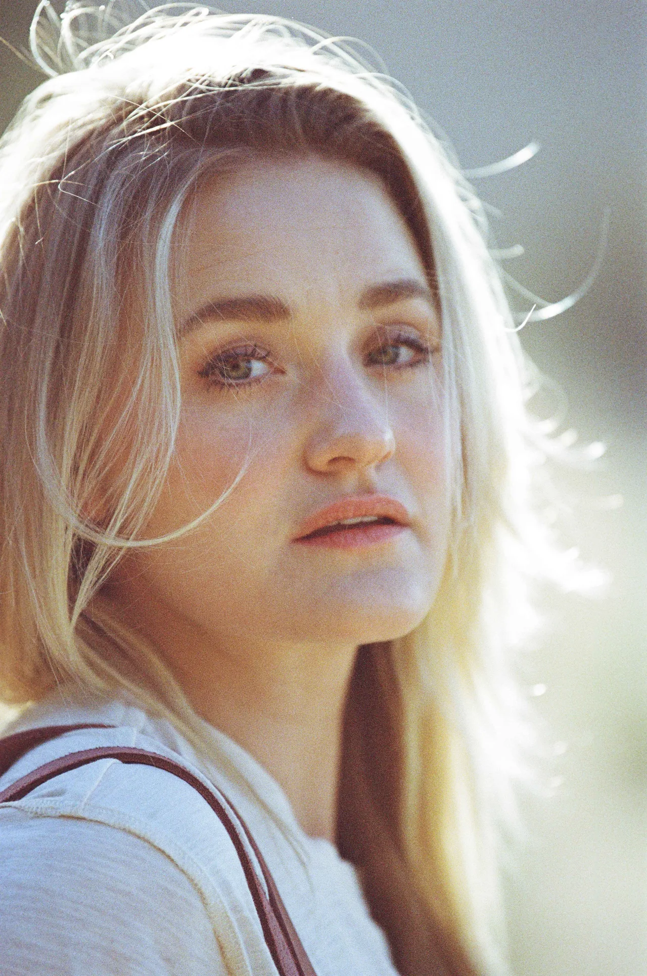 تصویر AJ Michalka