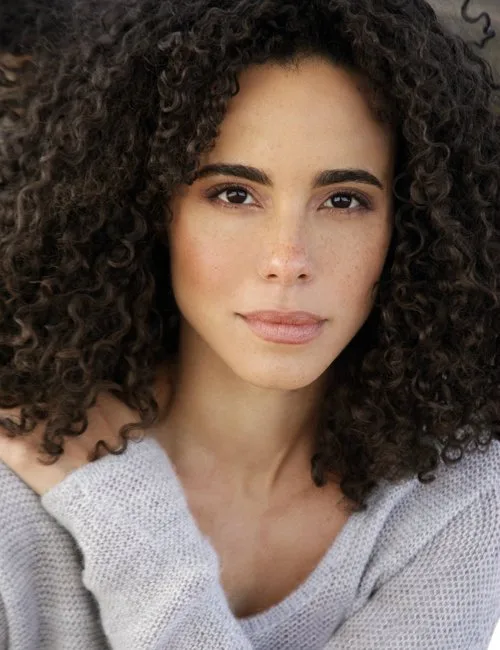 تصویر Parisa Fitz-Henley