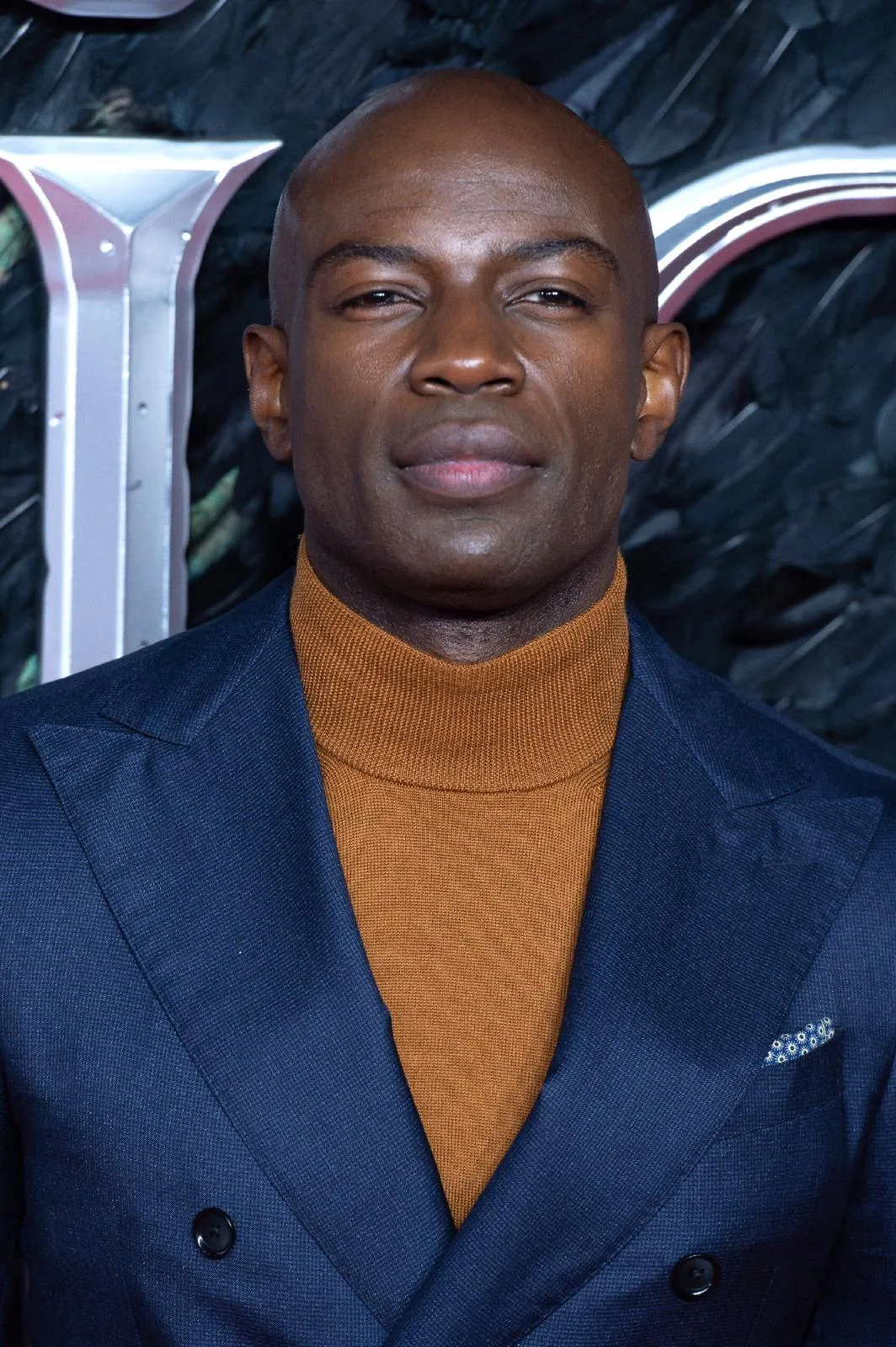 تصویر David Gyasi