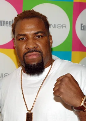 تصویر Shannon Briggs