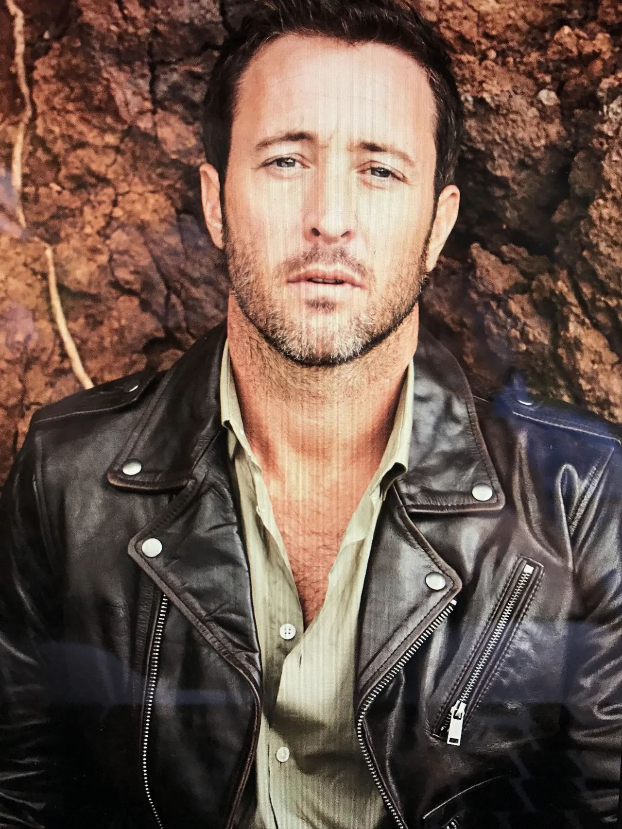 تصویر Alex O'Loughlin