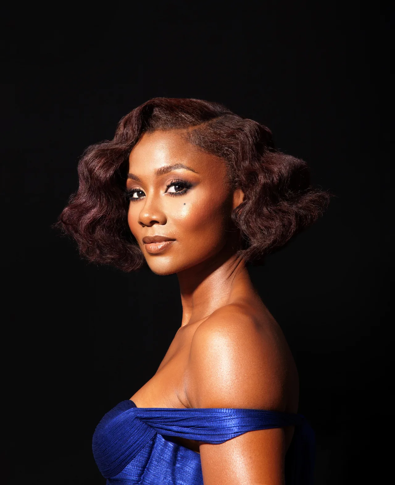 تصویر Emayatzy Corinealdi