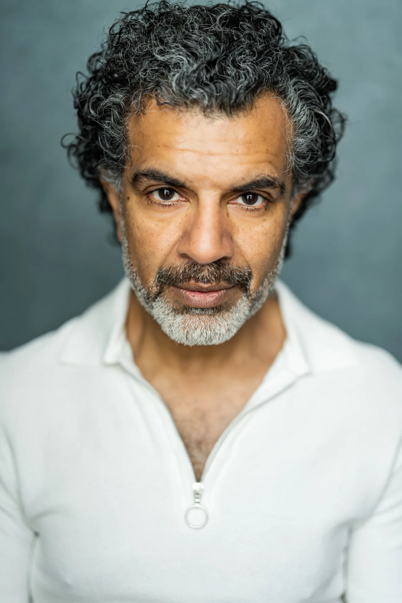 تصویر Ezra Faroque Khan