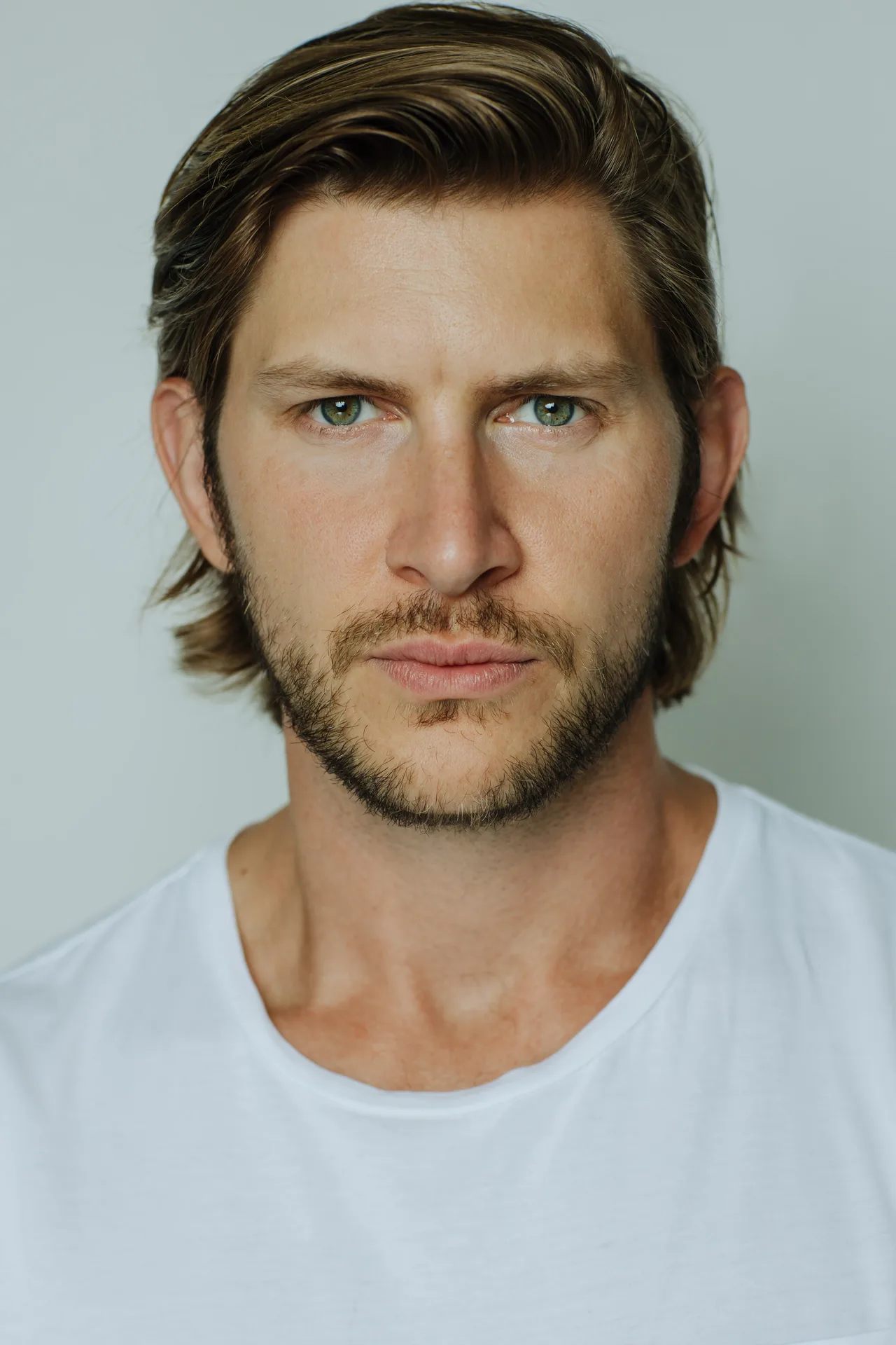تصویر Greyston Holt