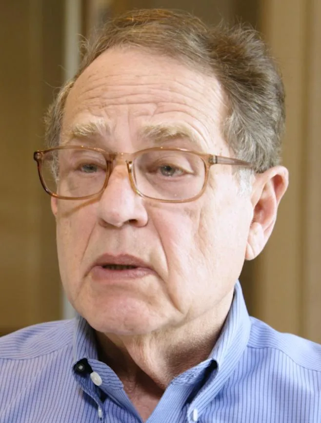 تصویر Jerry Reinsdorf