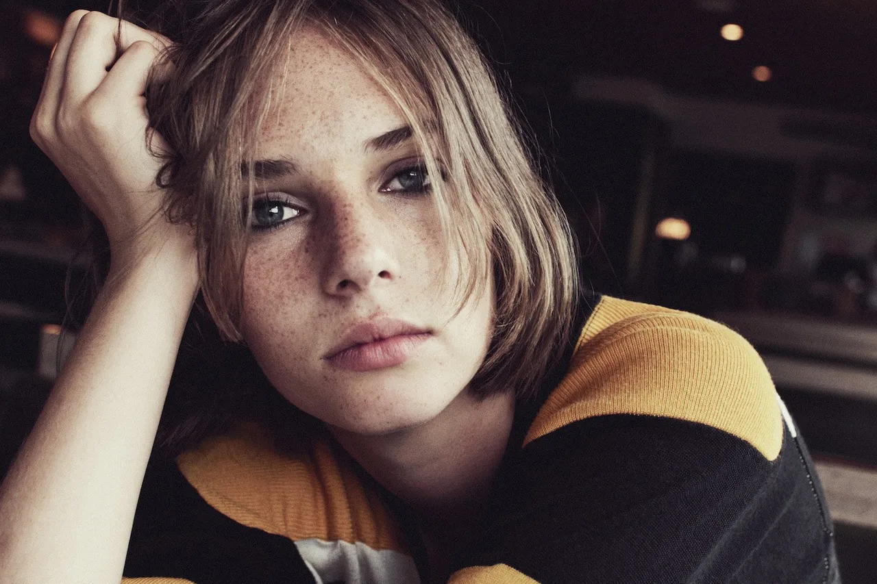 تصویر Maya Hawke