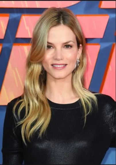 تصویر Sylvia Hoeks