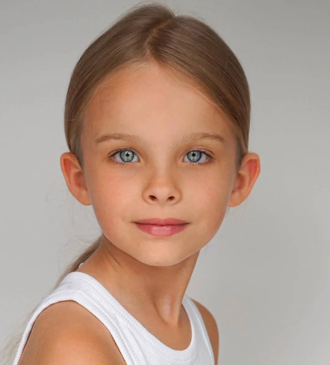 تصویر Esmee Hewett
