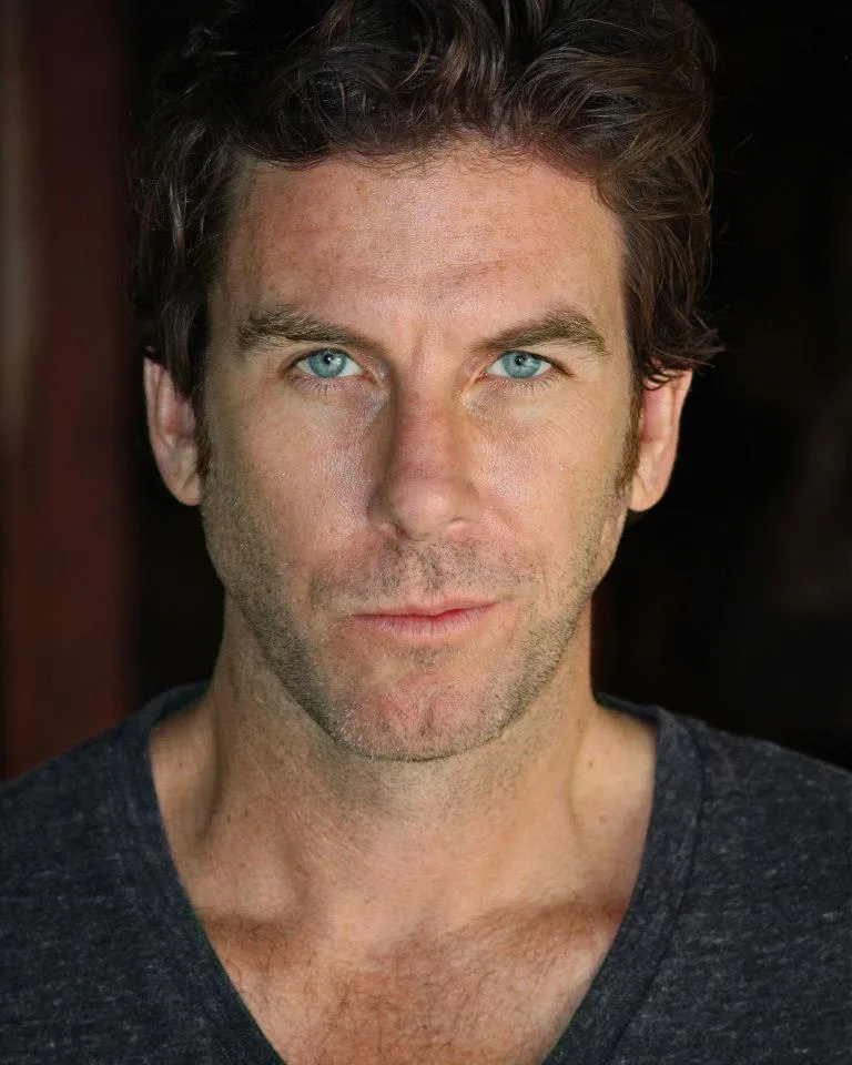 تصویر Clint James