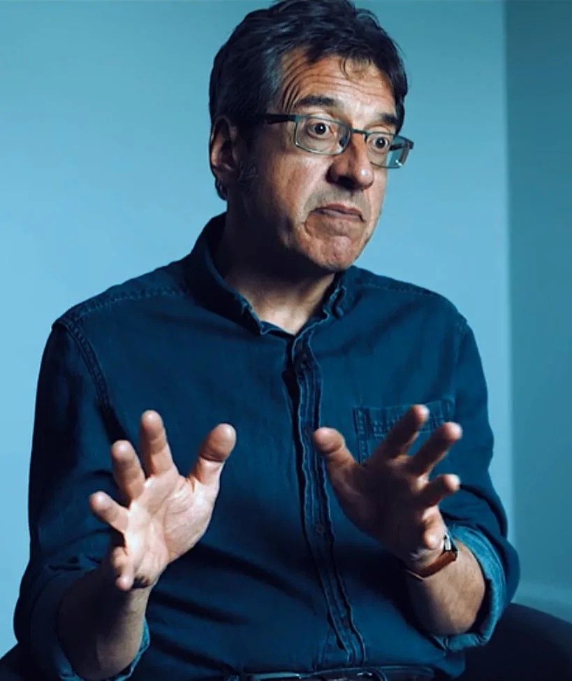 تصویر George Monbiot