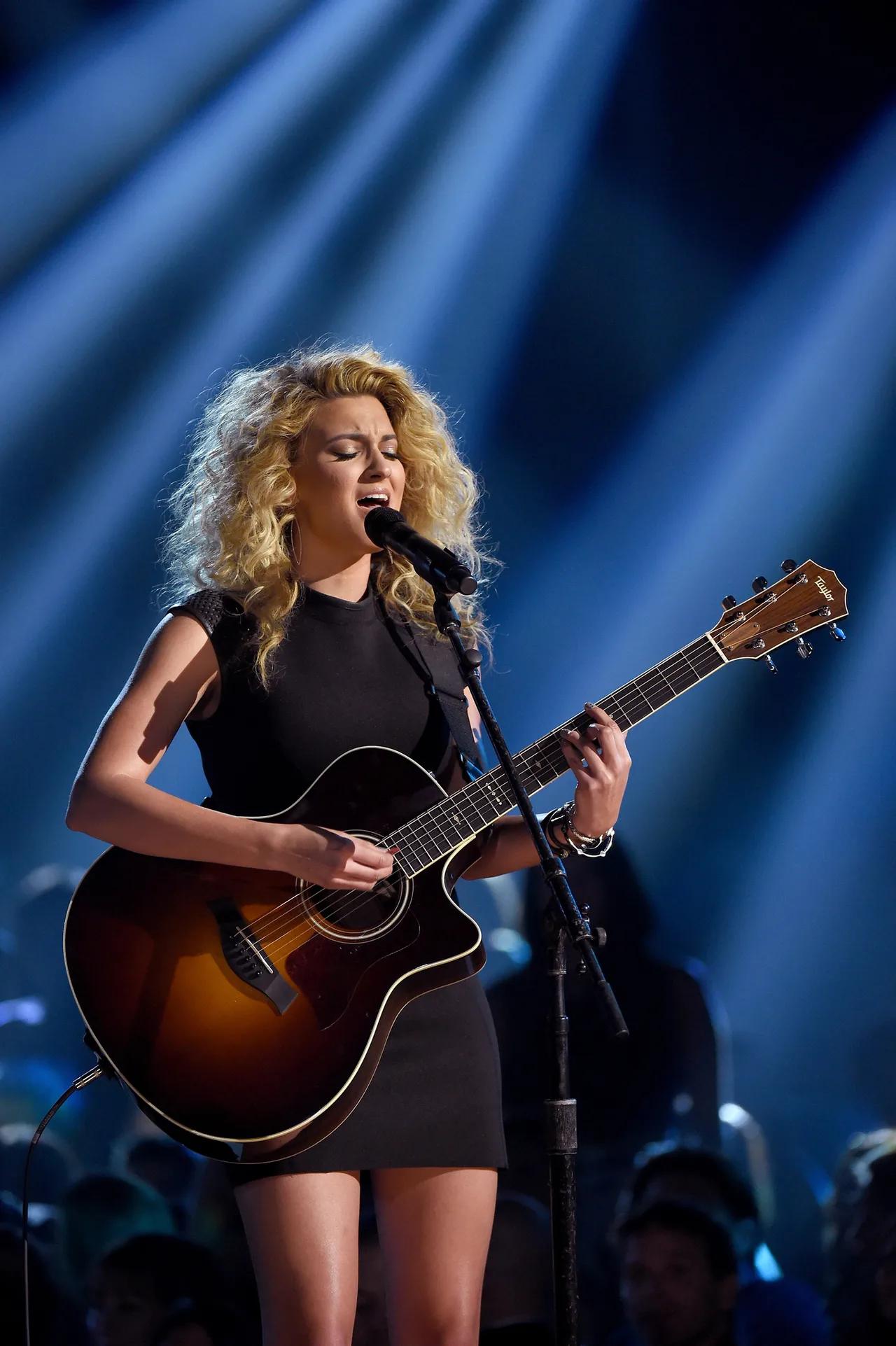 تصویر Tori Kelly