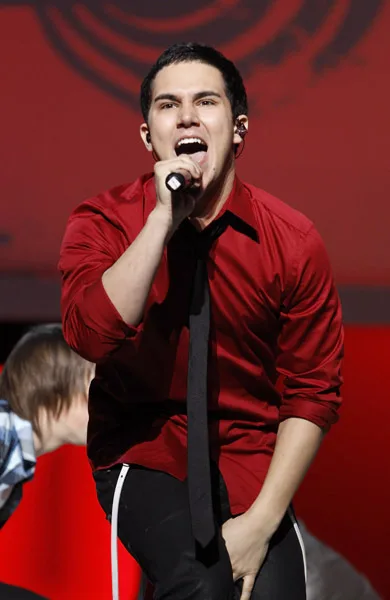 تصویر Carlos PenaVega