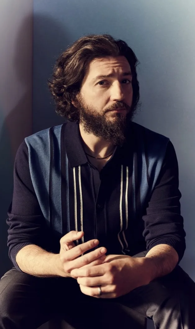 تصویر John Magaro