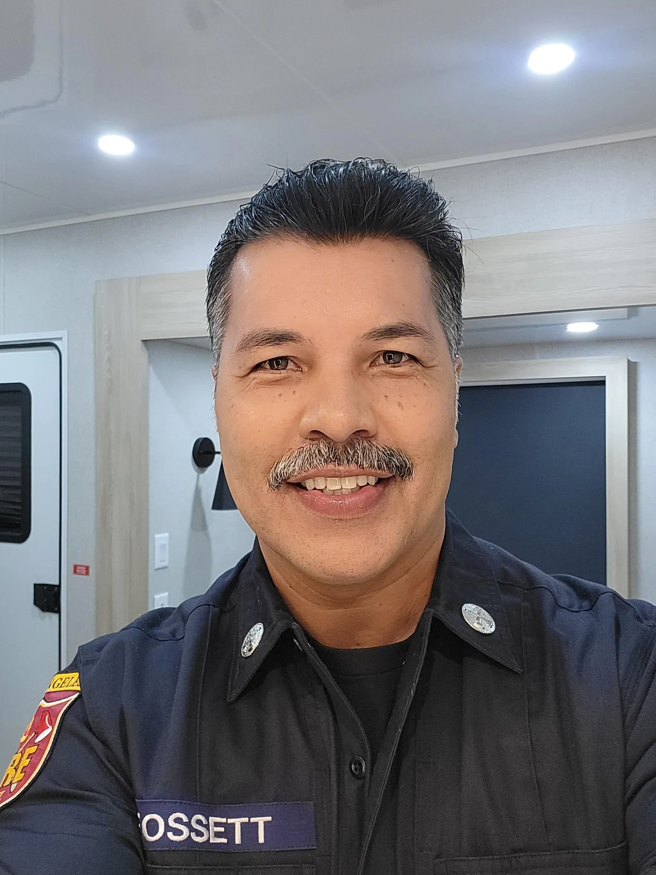 تصویر Sal Velez Jr.