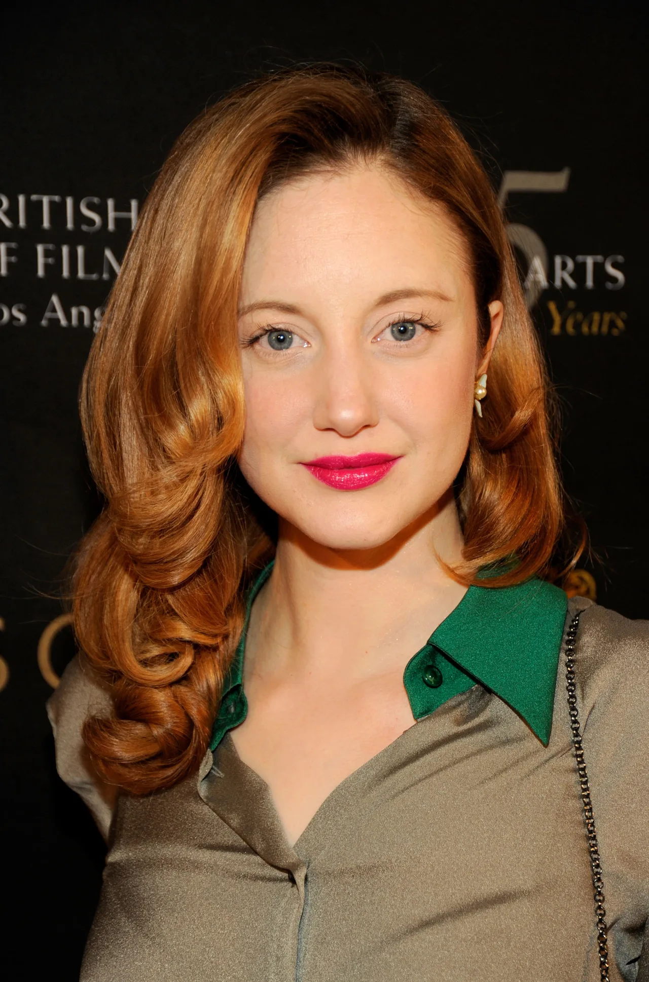 تصویر Andrea Riseborough