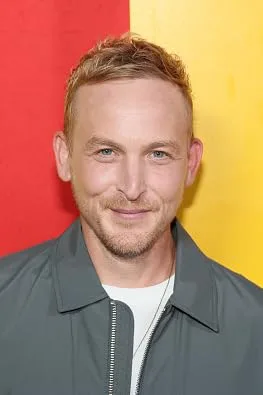 تصویر Robin Lord Taylor