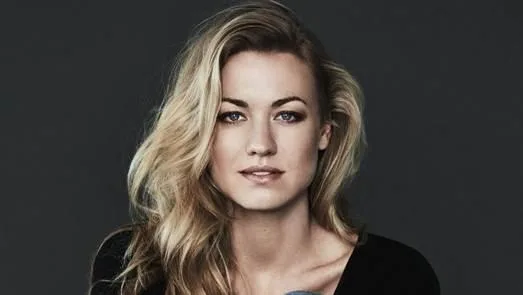 تصویر Yvonne Strahovski